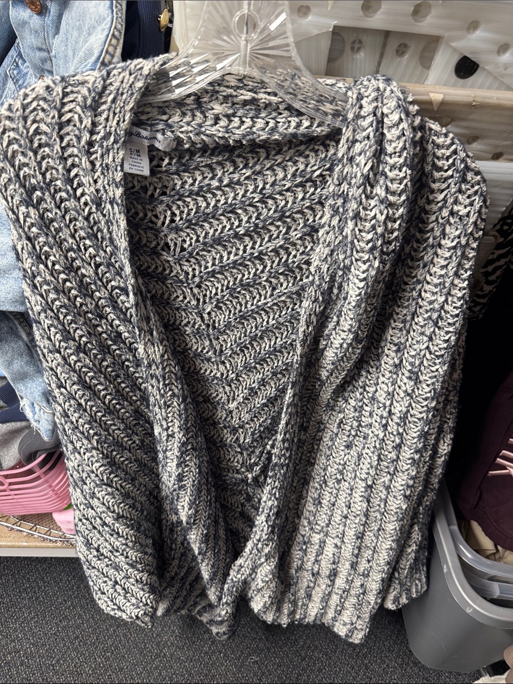 Tommy bahama cardigan S/M // 092656